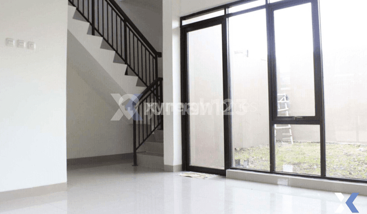 Rumah 2 Lantai SHM di Buah Batu Square Bandung