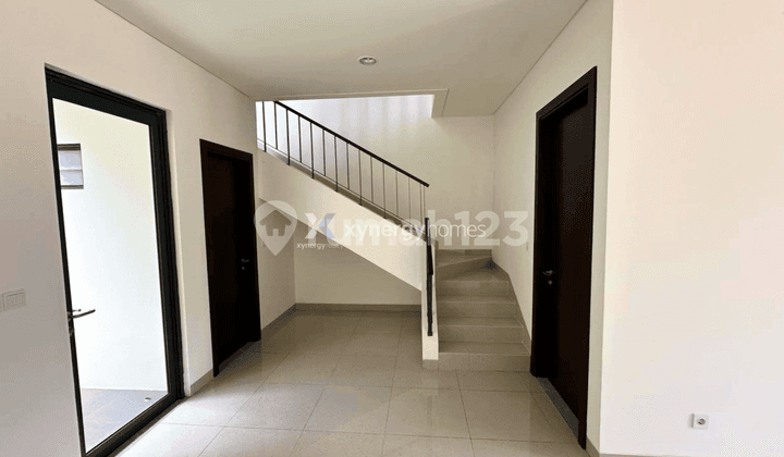 Rumah Dekat Club House di Podomoro Park Bandung