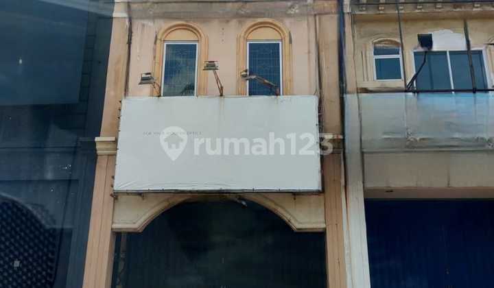 Disewakan Ruko Hadap Jalan Raya Boulevard Gading Serpong, Dekat Sms