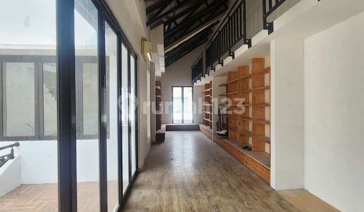 Rumah Murah Gading Serpong Di Cluster Serenade, Lokasi Strategis, Asri