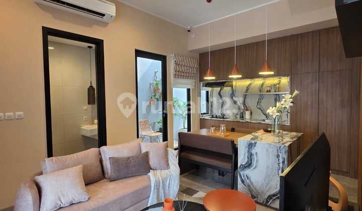 Rumah Di Alam Sutera Rasuna, Dekat Ke Tol Pinang Dan Stasiun Mrt