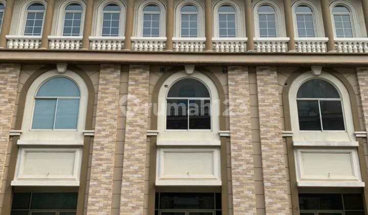 Disewakan Ruko Hadap Jalann Rayaa Lokasi Jakarta Baratt