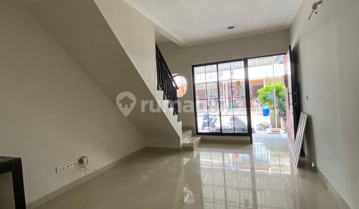 For Rent Two-Story Minimalist House Nice