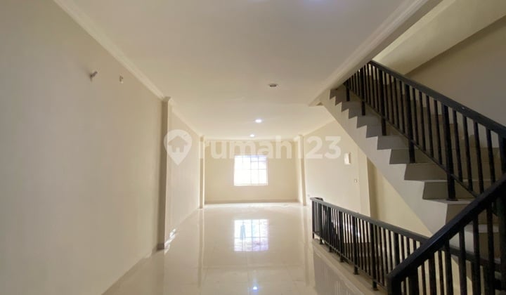 Segera Dp Ruko Murah Siap Hunii di Green Lake City