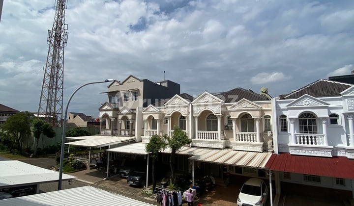 Rumah Dua Lantaii Termurahh Cluster West Europw