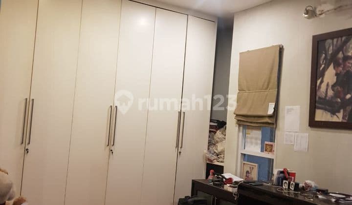 di Cluster fluorite gading serpong Rumah Bagus SHM