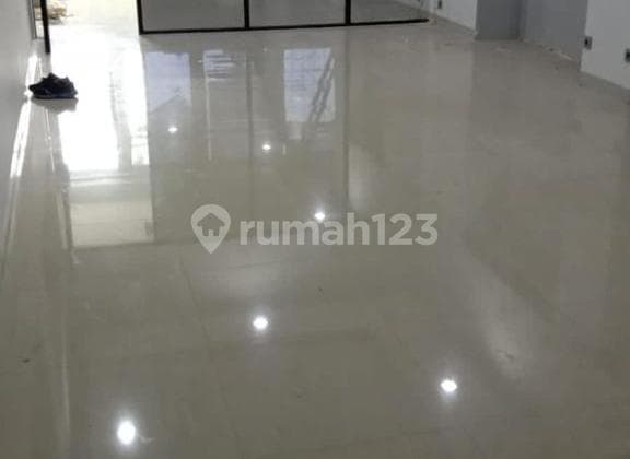 For Rent: Sangaji Petojo 3-Story Shop House Boulevard