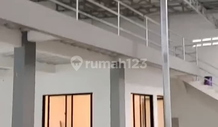 Disewakan Gudang Kapuk Kamal LB 550M2 , Lokasi Stategis, Rapi Siap Pakai
