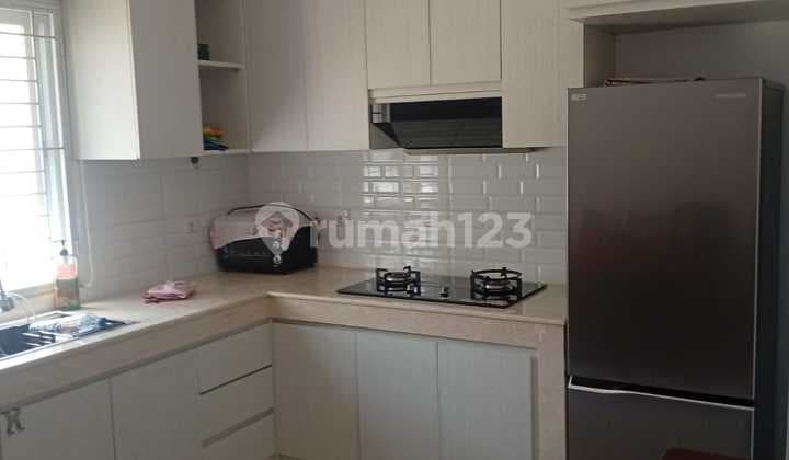 Dijual / di Sewakan Rumah Palm Blossom 3Kt , Furnished , Rapi Siap Huni