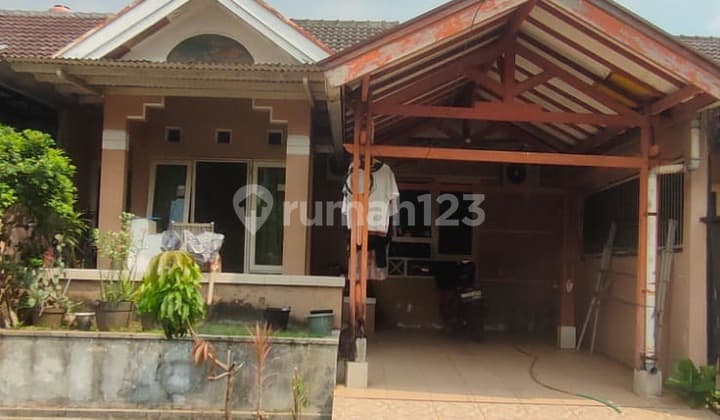 Paradise Serpong City, Front cluster, near Mall, wide roads, green and comfortable.