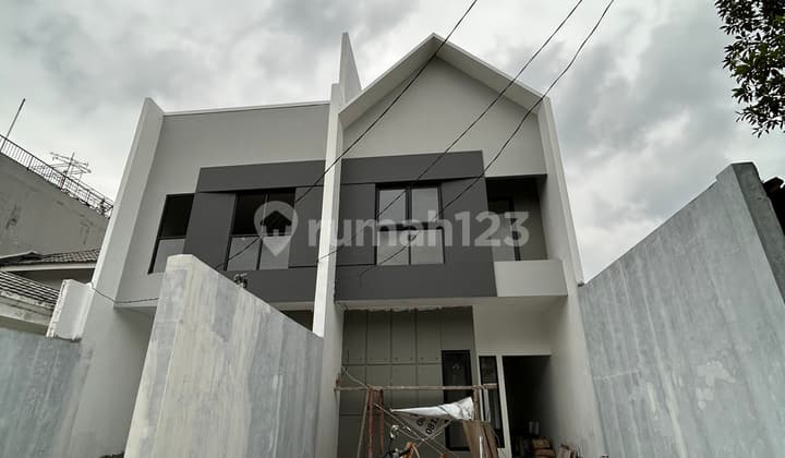 Rumah Baru Minimalis @Kav DKI