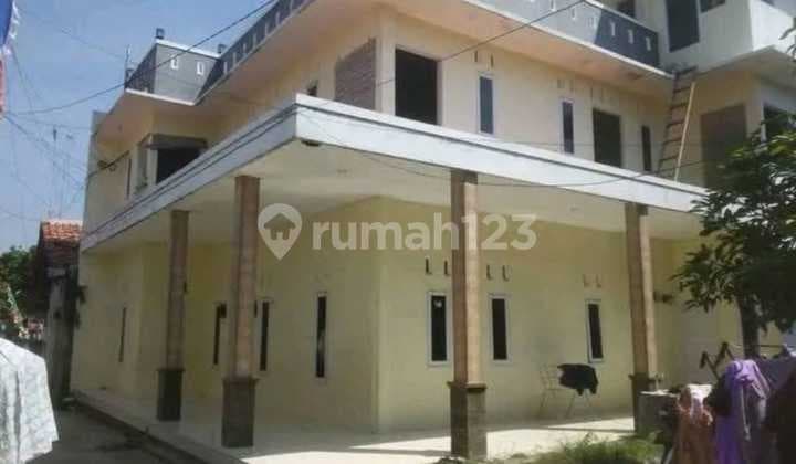 Jual Rumah 3 Lantai Tinggal Finishing Dekat Pasar Simpang Purwakarta Kota