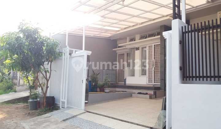 Jual Rumah Mewah di Kawasan Perumahan Elite Sadang Purwakarta Kota