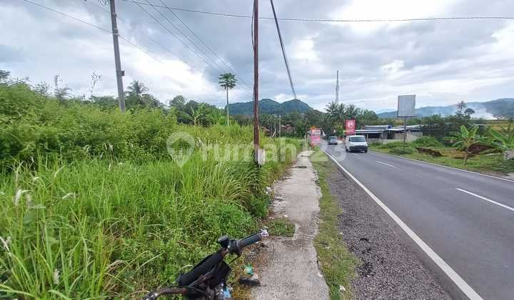 Dijual Tanah Datar Pinggir Jalan Raya Sumedang Kota Batas Sudah di Pondasi