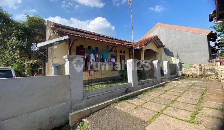 Dijual 2 Rumah dan 8 Unit Kontrakan isi Full di Jomin Cikampek Karawang