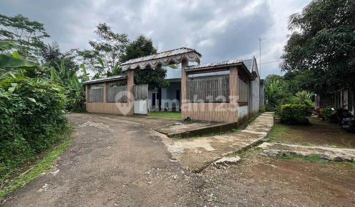 Dijual Rumah Halaman Luas Sudah Pagar Keliling di Pedesaan Bojong Purwakarta