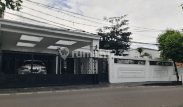 Rumah Cantik Siap Huni di Area Cilandak Jakarta Selatan