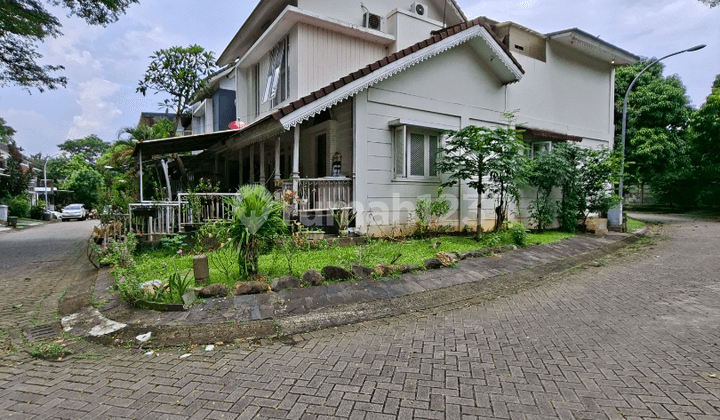 Beautiful House in a Cluster in Bintaro, South Tangerang
