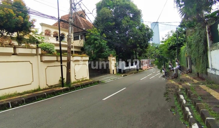 For Sale Old House In Prime Area Menteng Central Jakarta