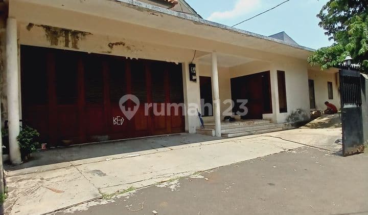 Rumah Lama Hitung Tanah Dalam Townhouse Di Kemang Jakarta Selatan