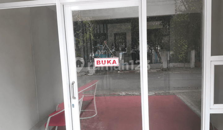 Ready-to-Use Salon Kiosk in Taman Narogong, East Bekasi