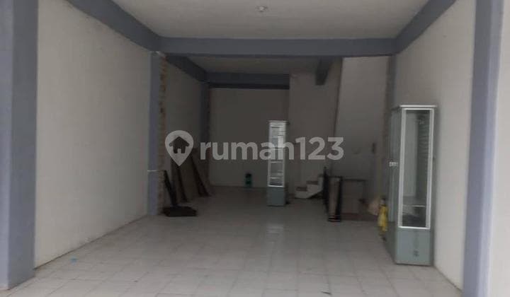Ruko di Rawamangun Jakarta Timur.