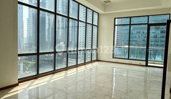 Dijual Apartment Senopati Penthouse 2 BR Bagus Unfurnished