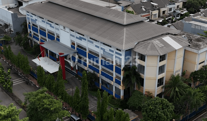 Dijual Commercial Building Kelapa Gading 4 Lantai