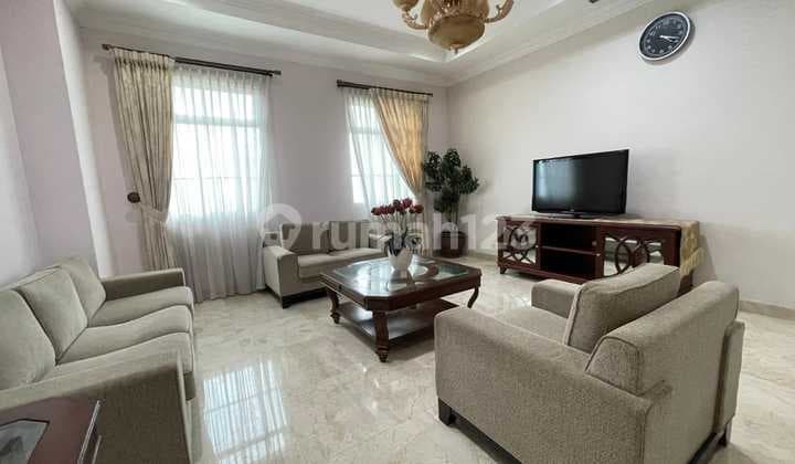 Dijual Apartemen Belleza Permata Hijau 3 BR Bagus Furnished