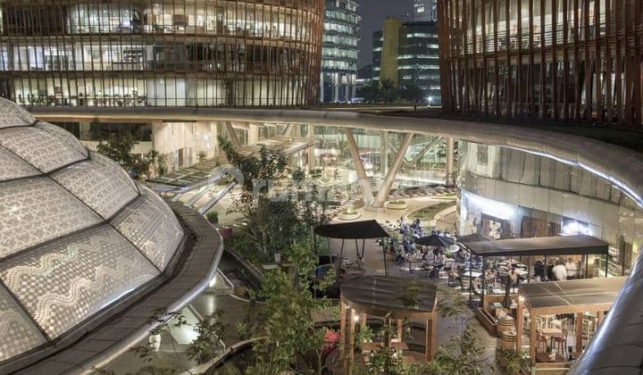 For Rent Office South Quarter Bare Condition 246.94 Sqm