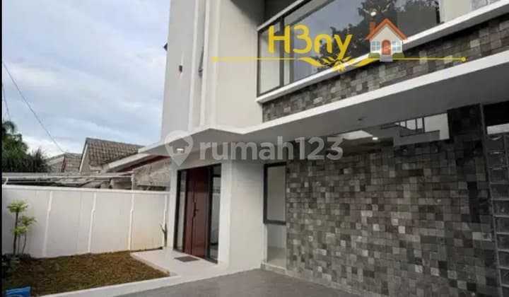 For Sale Modern Minimalist House in BSD Kencanaloka
