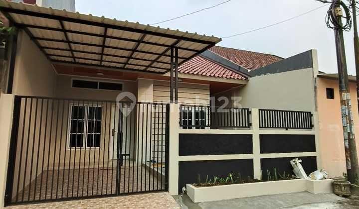 BSD Griyaloka Depan Taman Baru Renovasi Siap Huni