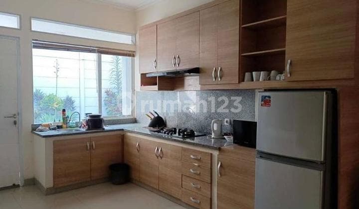 Rumah Modern Siap Huni Graha Puspa