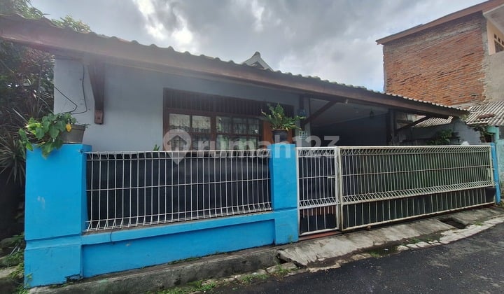 Dijual Rumah di Tengah Kota Tangerang