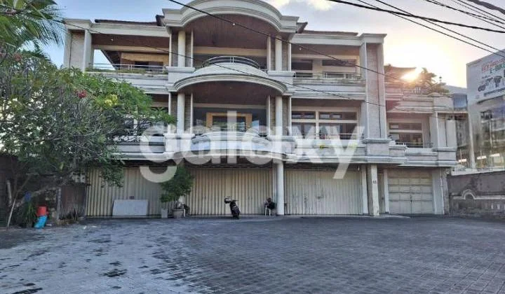 HOUSE + SHOP + WAREHOUSE COKROAMINOTO PEMECUTAN KAJA DENPASAR, BALI