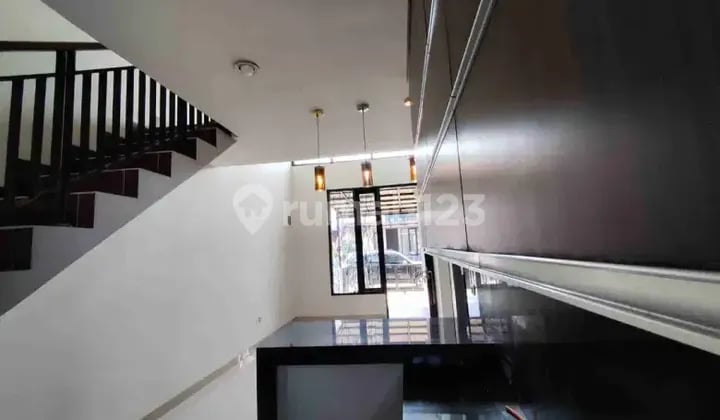 Rumah Modern Lingkungan Favorit Kopo Safira ! Nego Sampe Jadi !!