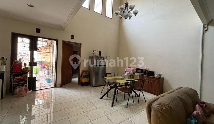 Upgrade Hidupmu !! Rumah Nyaman Mekar Wangi Lokasi Strategis !! Yu Surveyy