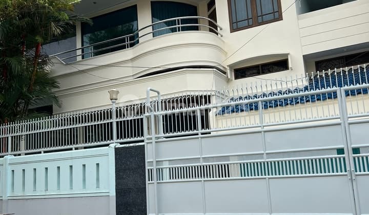 RUMAH MEWAH MURAH TANJUNG DUREN UTARA JAKARTA BARAT