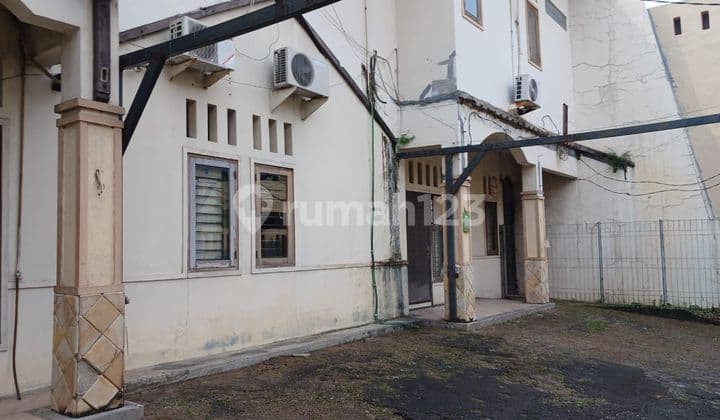 Rumah Industri Kelapa Dua Dekat RS Siloam Kebonjeruk Jakarta Barat