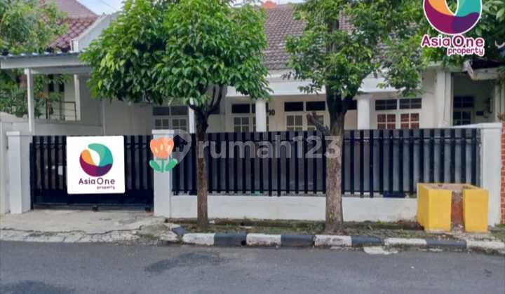 Rumah 1 Lantai Bebas Banjir Dekat Pusat Perbelanjaan Siap Huni di Pulo Asem, Jakarta Timur