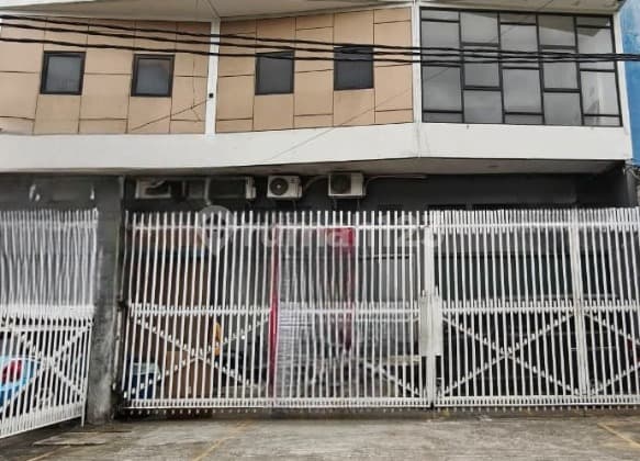 2-Unit 3-Storey SHM Row House in Cakung, East Jakarta