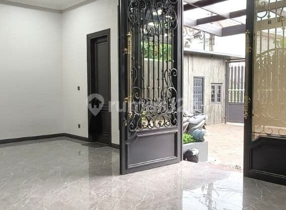Dijual Rumah Mewah & Bagus 2 Lt di Komplek Billy Moon, Pondok Kelapa, Jakarta Timur (nursiahi)