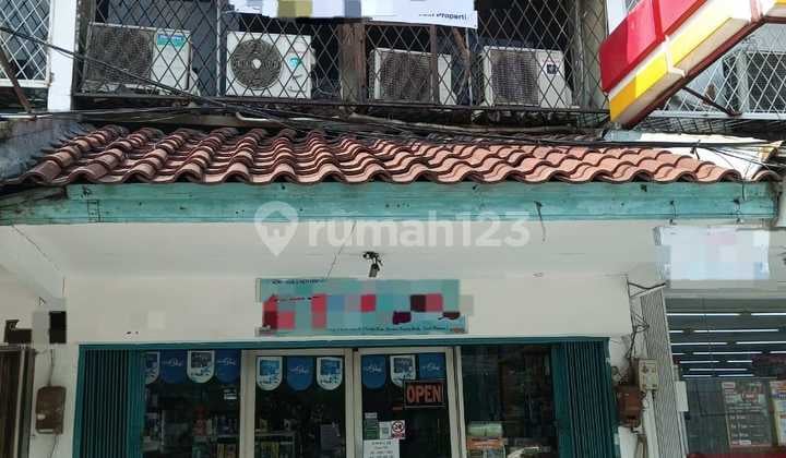 2-Story HGB Shop House on Hibrida Street, Kelapa Gading, North Jakarta 2-Story HGB Shop House on Hibrida Street, Kelapa Gading, North Jakarta