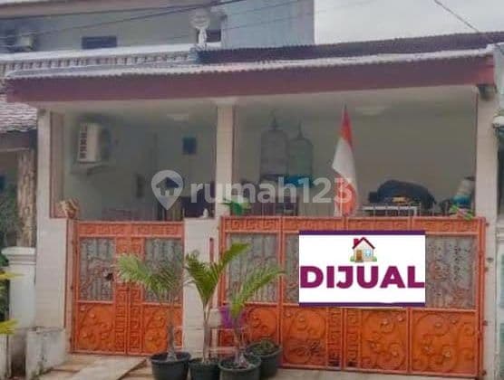 Translation: Single-Story House, Freehold, Flood-Free, Near Shopping Center at Pesona Anggrek Harapan, Bekasi