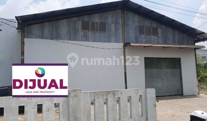 Dijual Gudang Keseluruhan Seluas Kurang Lebih 1000 M2 di Agus Salim, Bekasi
