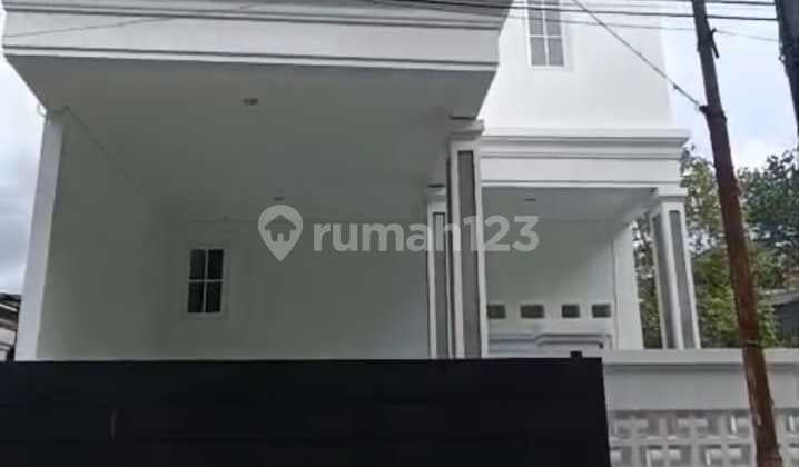 Dijual rumah baru di Jati Cempaka, Pondok Gede