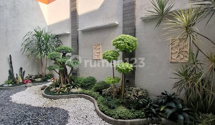 Dijual Rumah Luxury Naganingrum Kbp