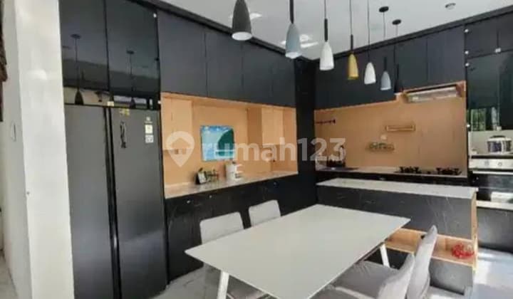 Dijual Rumah Dago Pakar