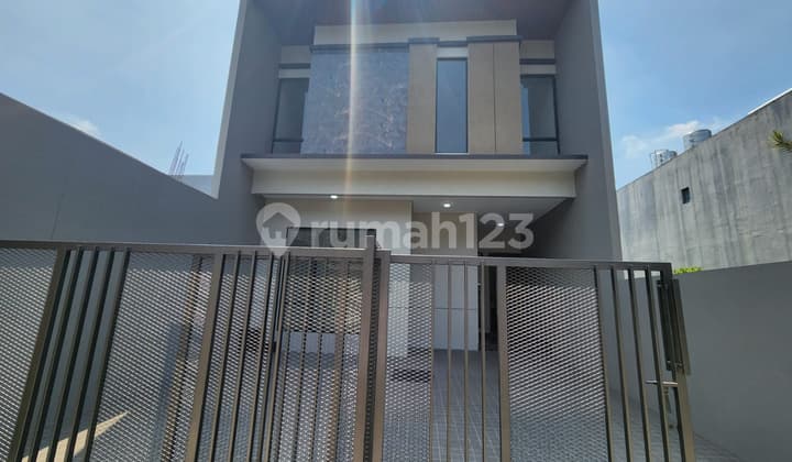 Dijual Rumah Baru Mekar Wangi