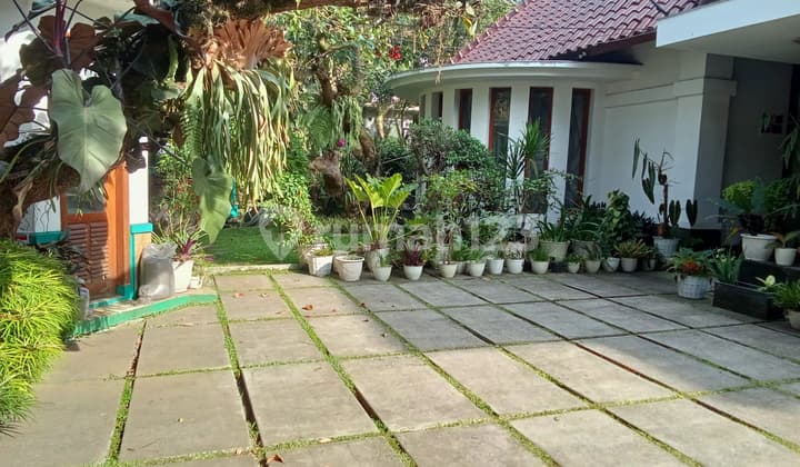 Dijual Rumah di Jl Prof Dr Sutami Sukasari